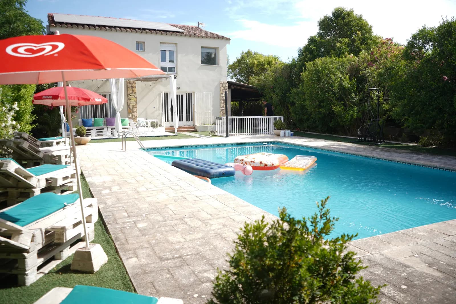 Tu villa privada con piscina en Alcañiz